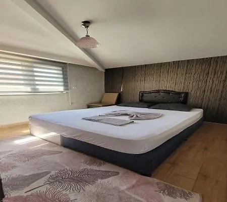 Apartment Ay *
