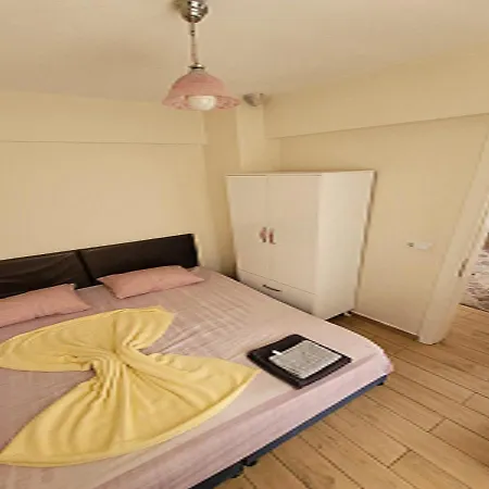 Apartment Ay
