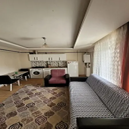 Ay Apartment *